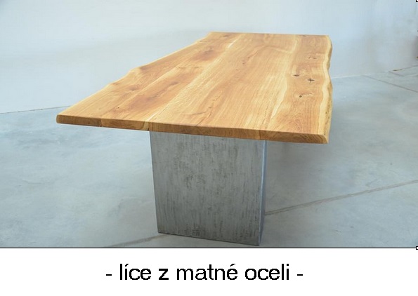 líce ze matné oceli